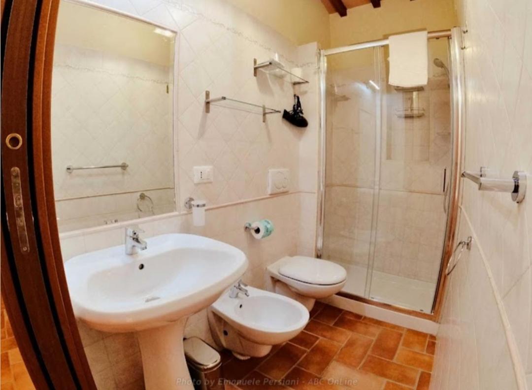 La Casetta Di Lola Nórcia Exterior foto
